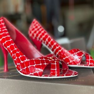 Red Shoes 3 in heel by Enzo Angiolini size 8.5